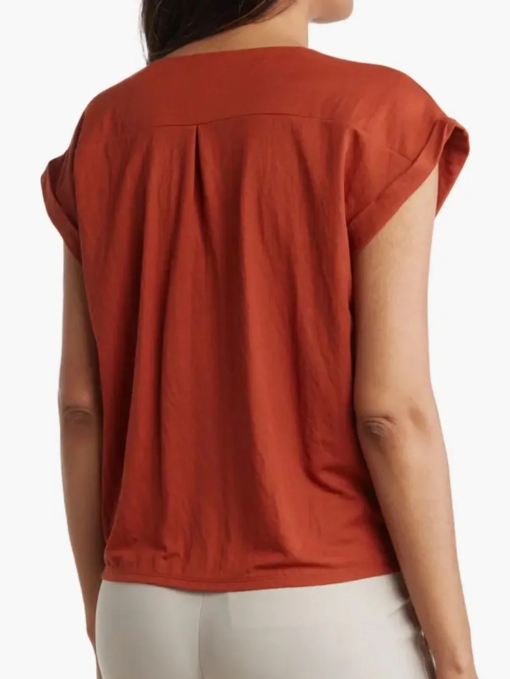 bobeau Rust Short-Sleeve Split V-Neck Top - Picture 2 of 4
